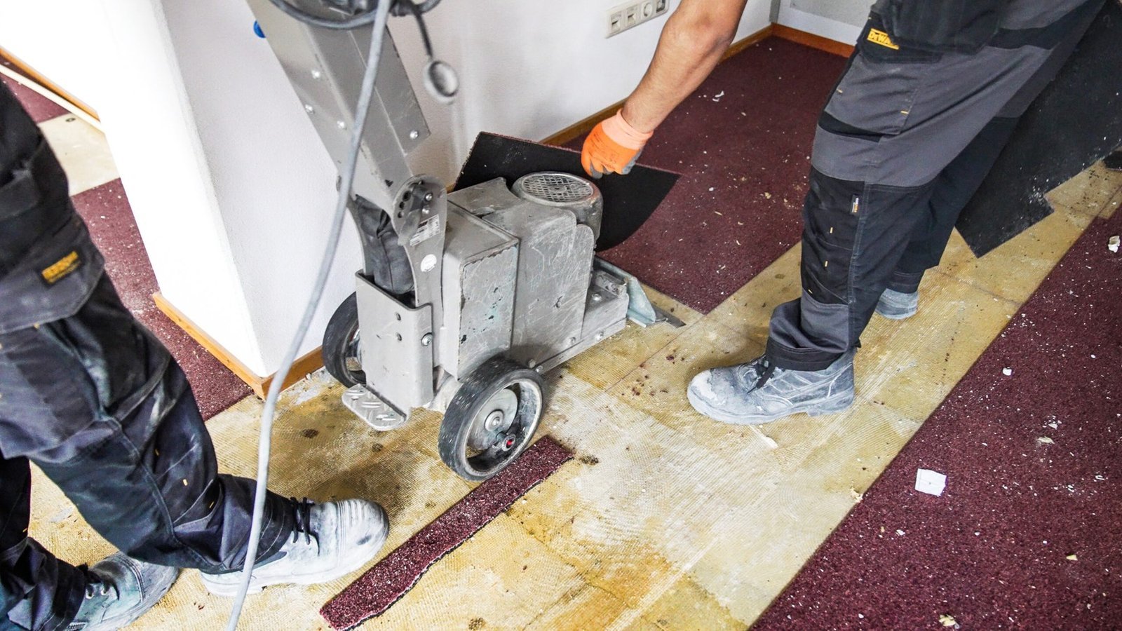 Parketvloer verwijderen in woning
